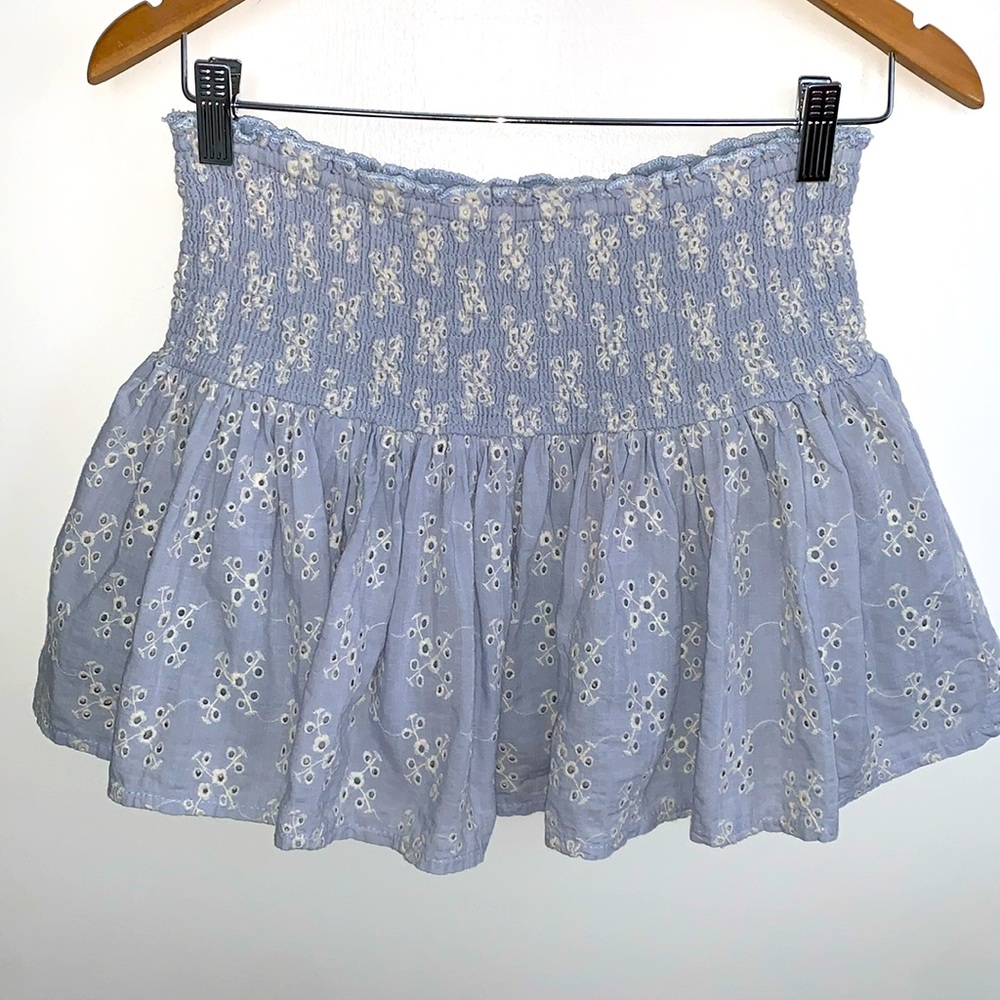 We’re All Pretty Girls  - Mini Skirt Size Large **